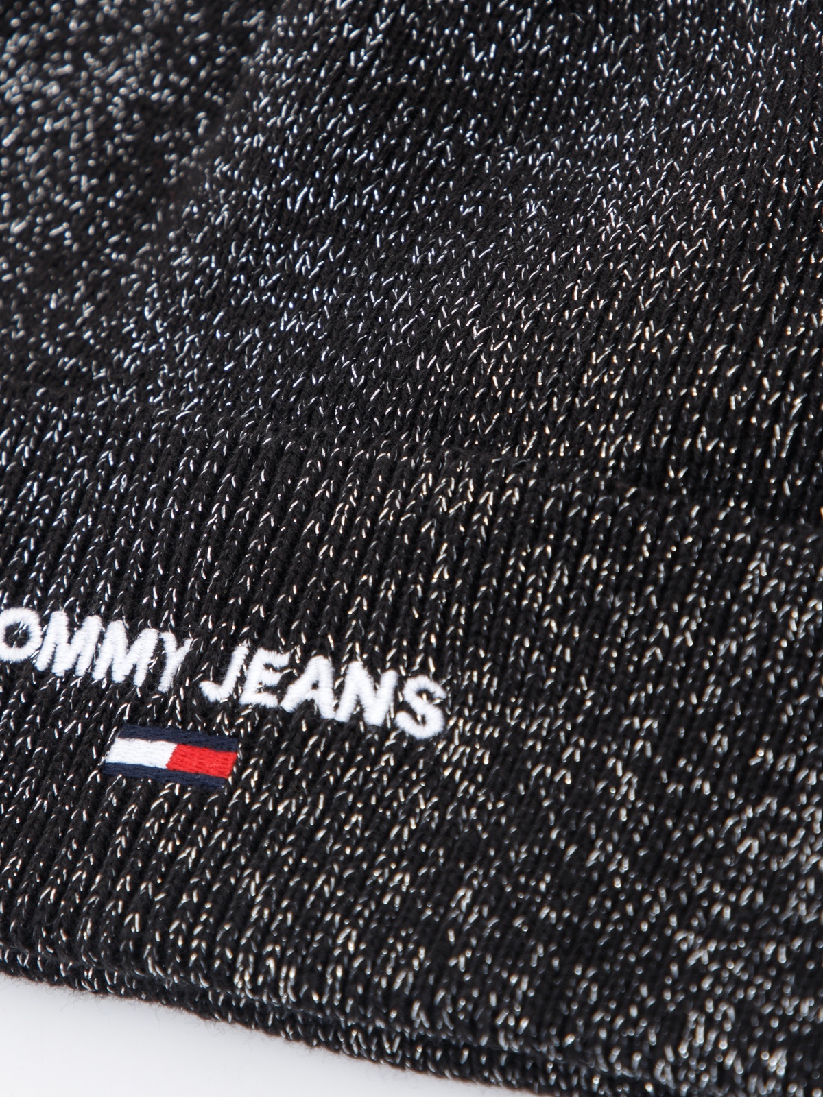 TOMMY JEANS