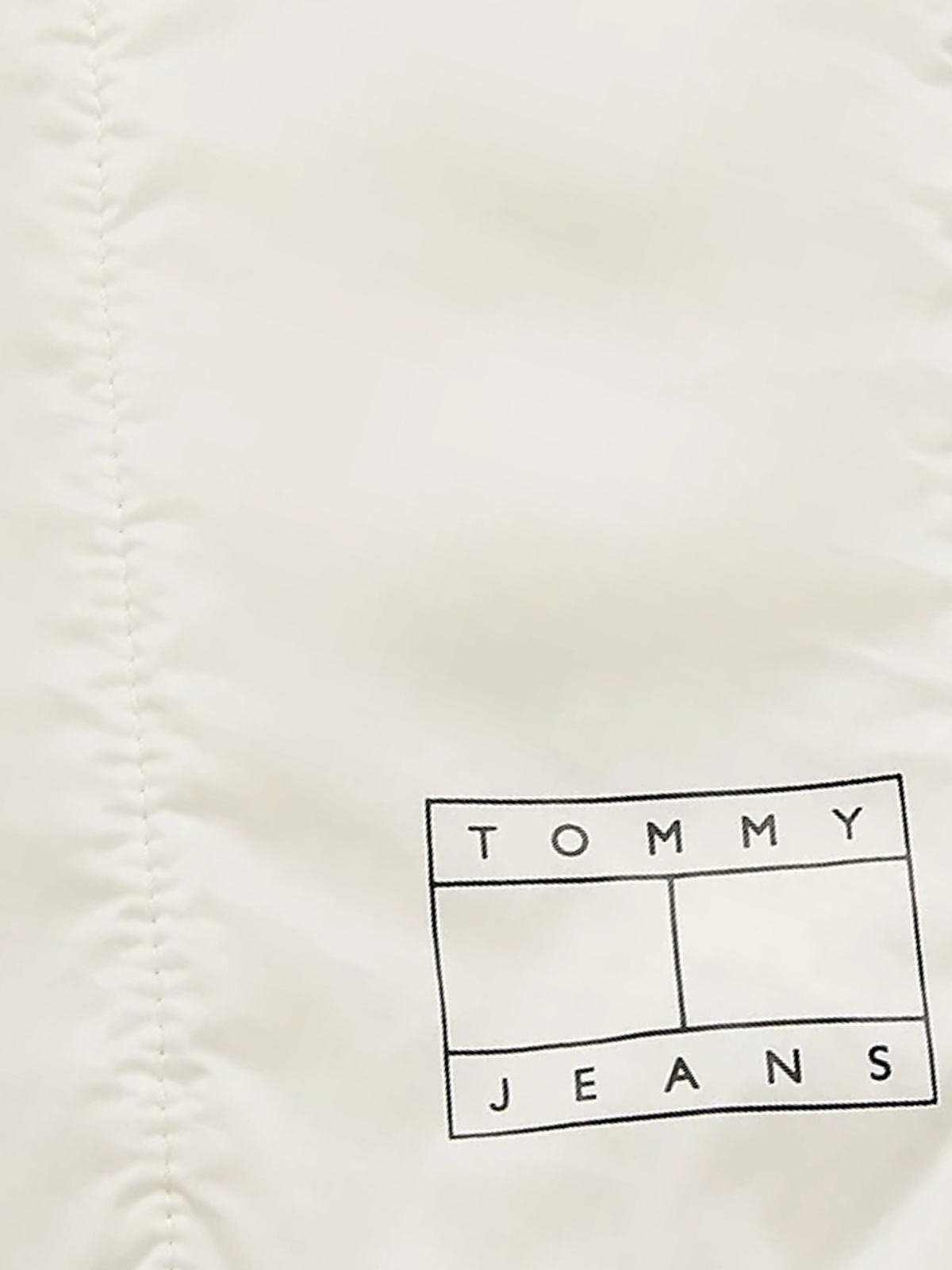 TOMMY JEANS