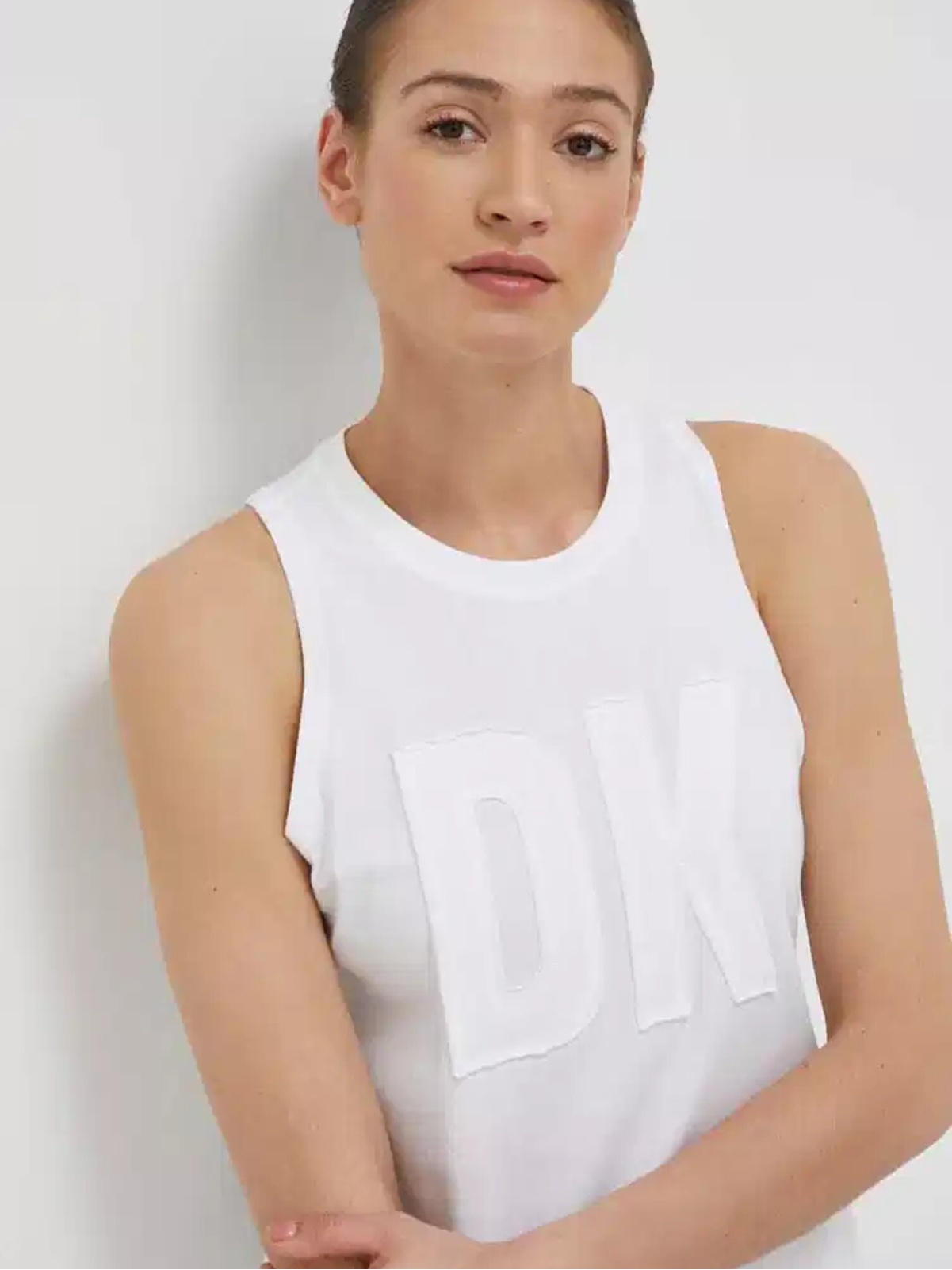 DKNY