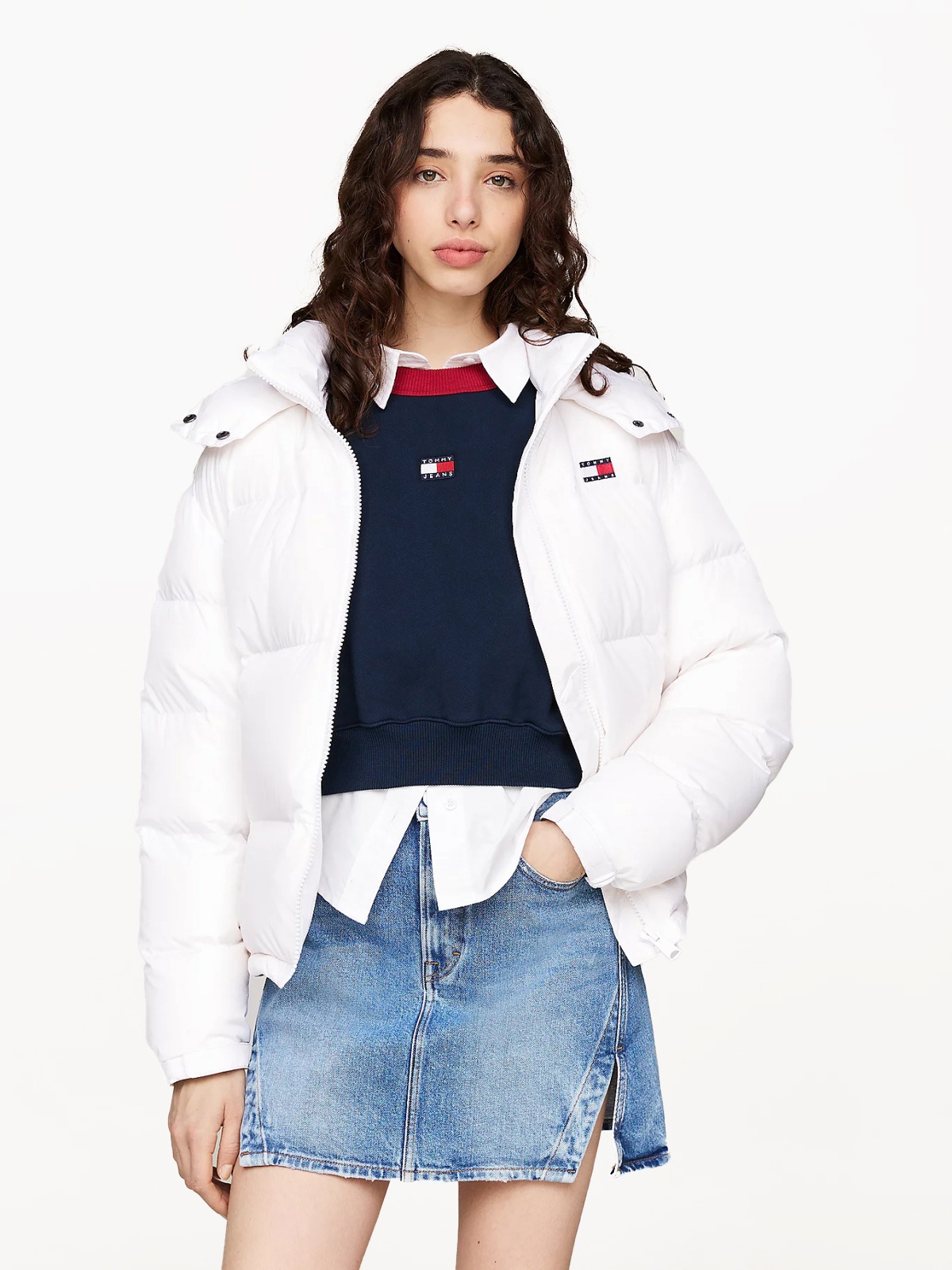 TOMMY JEANS