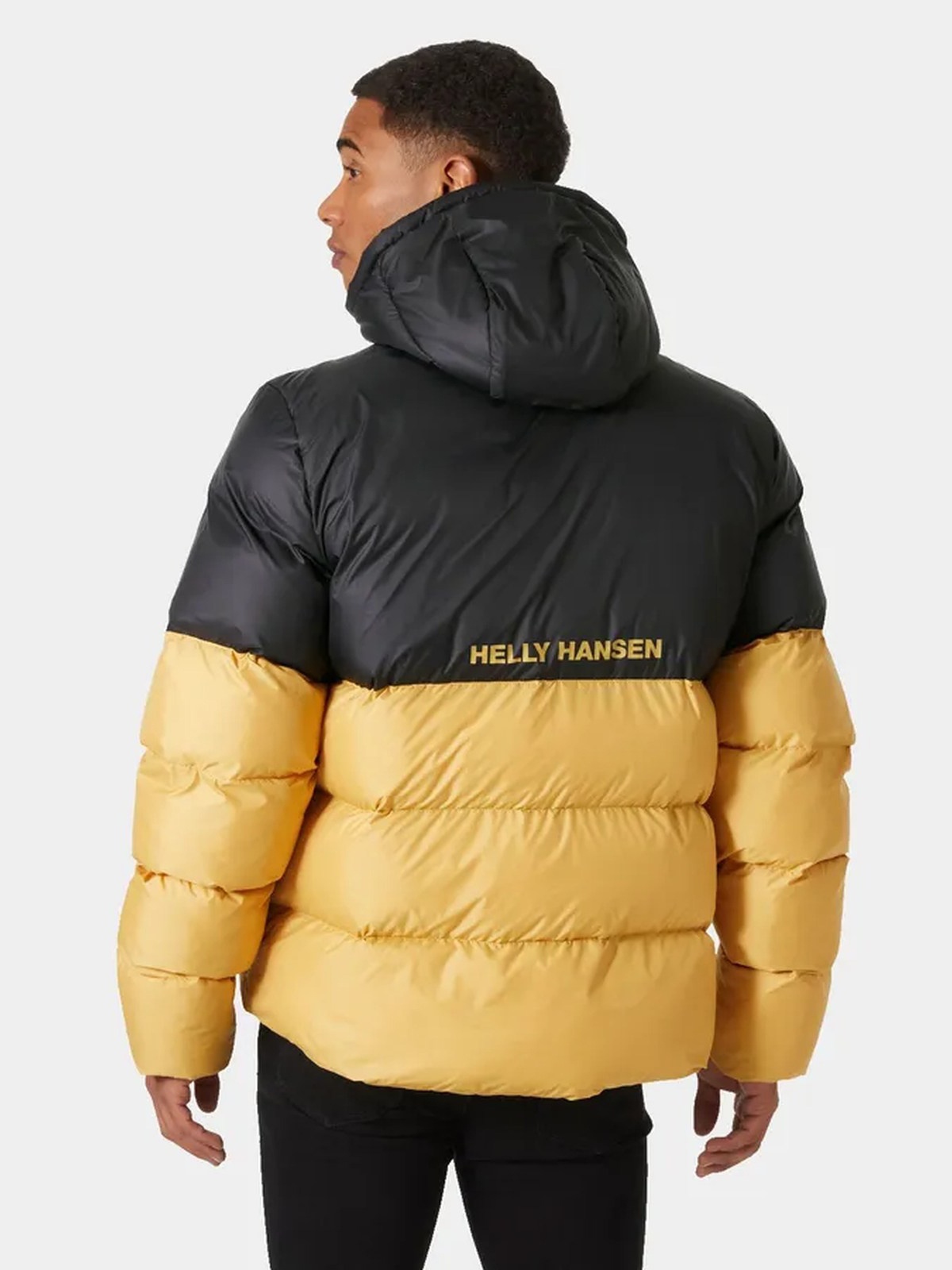 HELLY HANSEN